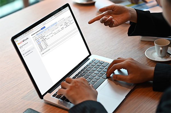 AGT4Trade on Laptop